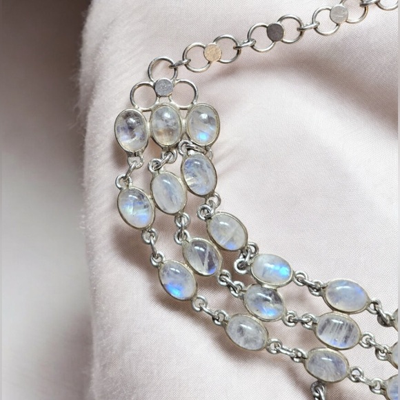 Vintage Sterling Silver Rainbow Moonstone Necklace - Picture 3 of 9